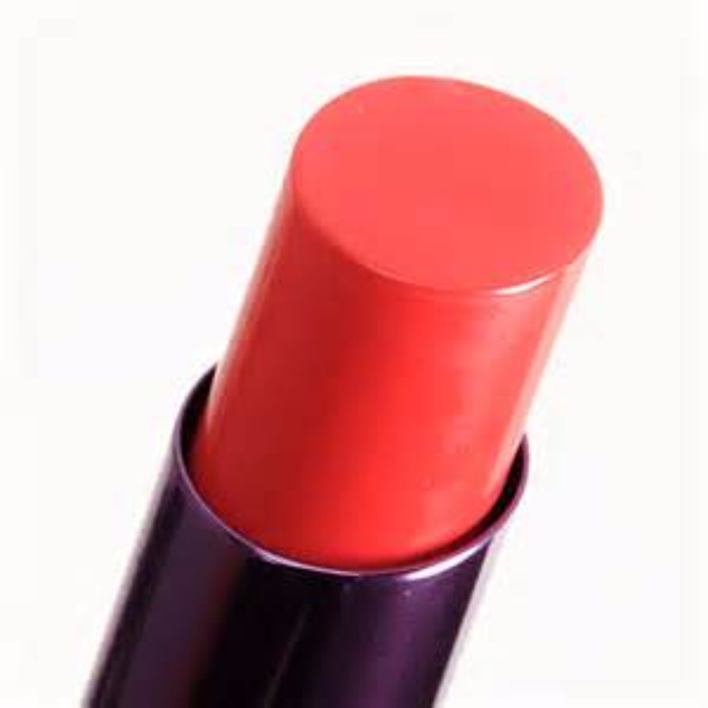 Urban Decay Matte Revolution Lipstick in TILT